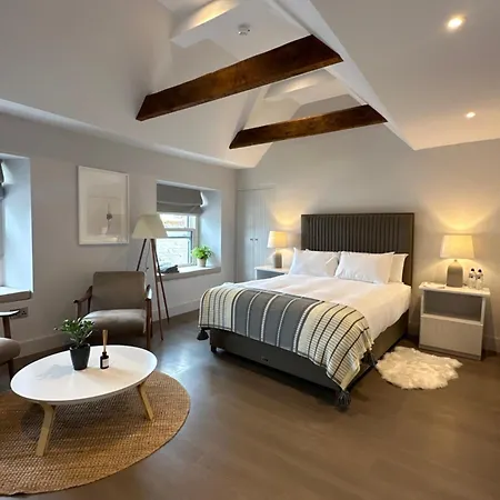 Number One Townhouse Bed & Breakfast *