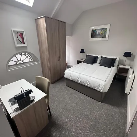 Number One Townhouse Bed & Breakfast *