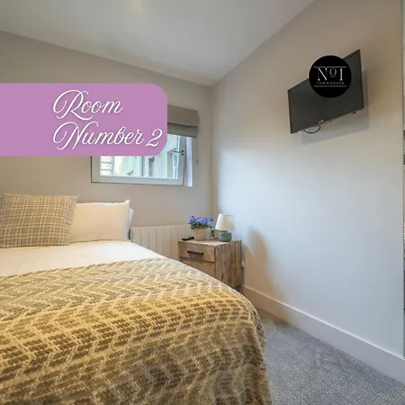 Bed & Breakfast Number One Townhouse
