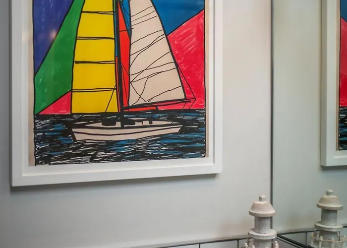 Number One Townhouse Кинсэйл