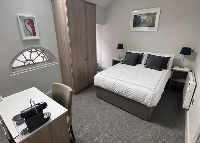 Number One Townhouse Bed & Breakfast *
