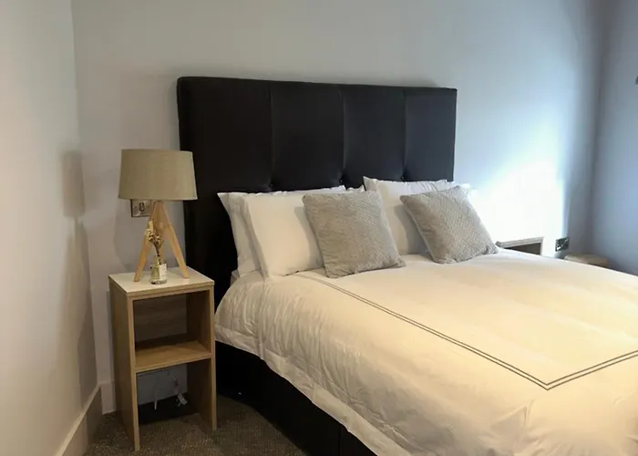 Number One Townhouse Отель типа 